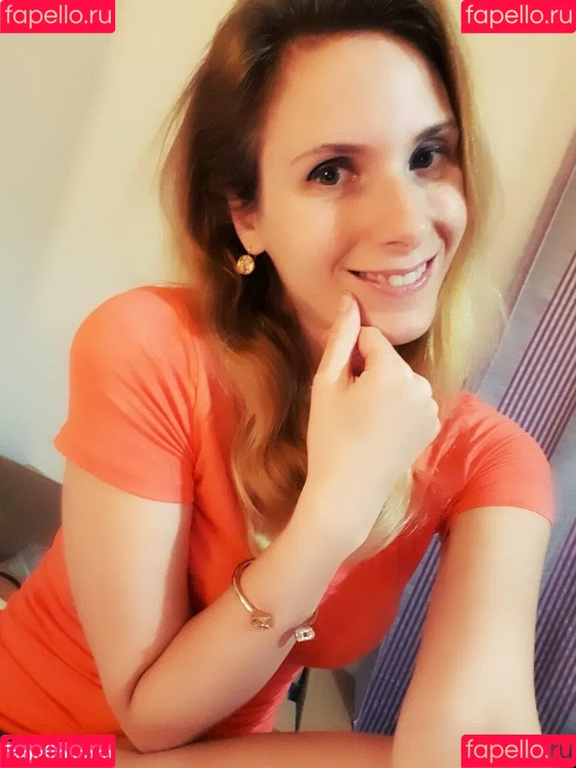 ellyedelweiss Onlyfans Photo Gallery 
