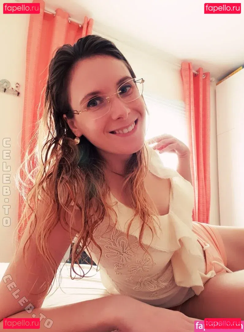 ellyedelweiss Onlyfans Photo Gallery 