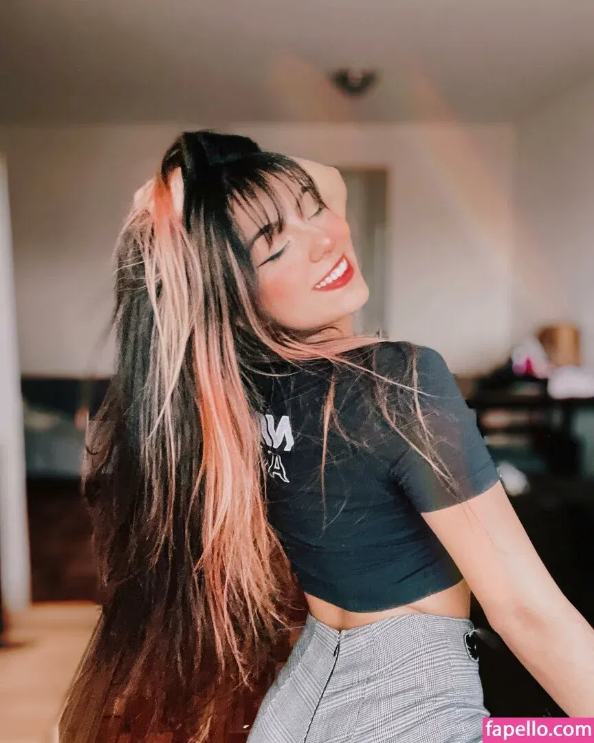 Jojotshy Onlyfans Photo Gallery 