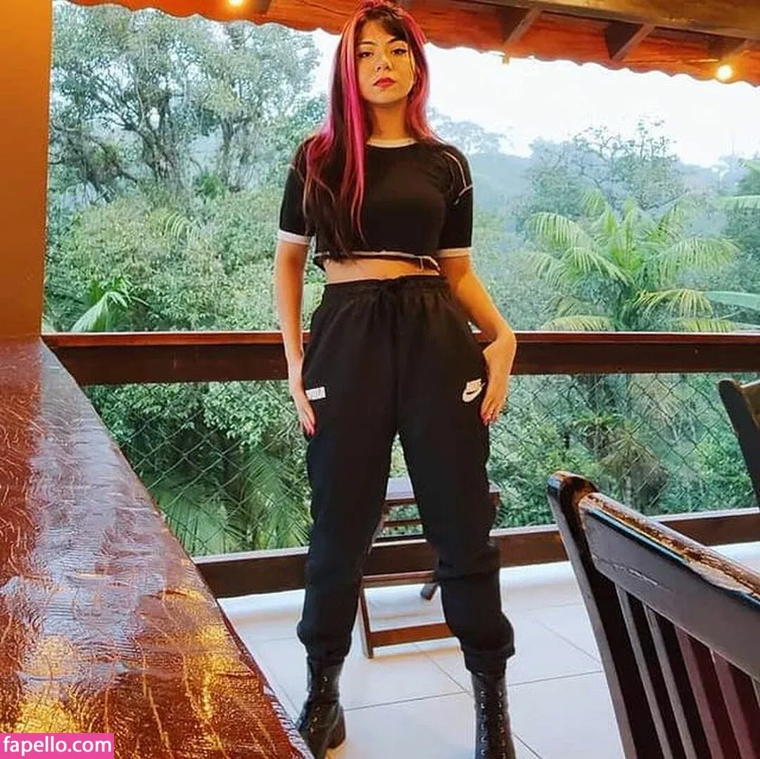 Jojotshy Onlyfans Photo Gallery 