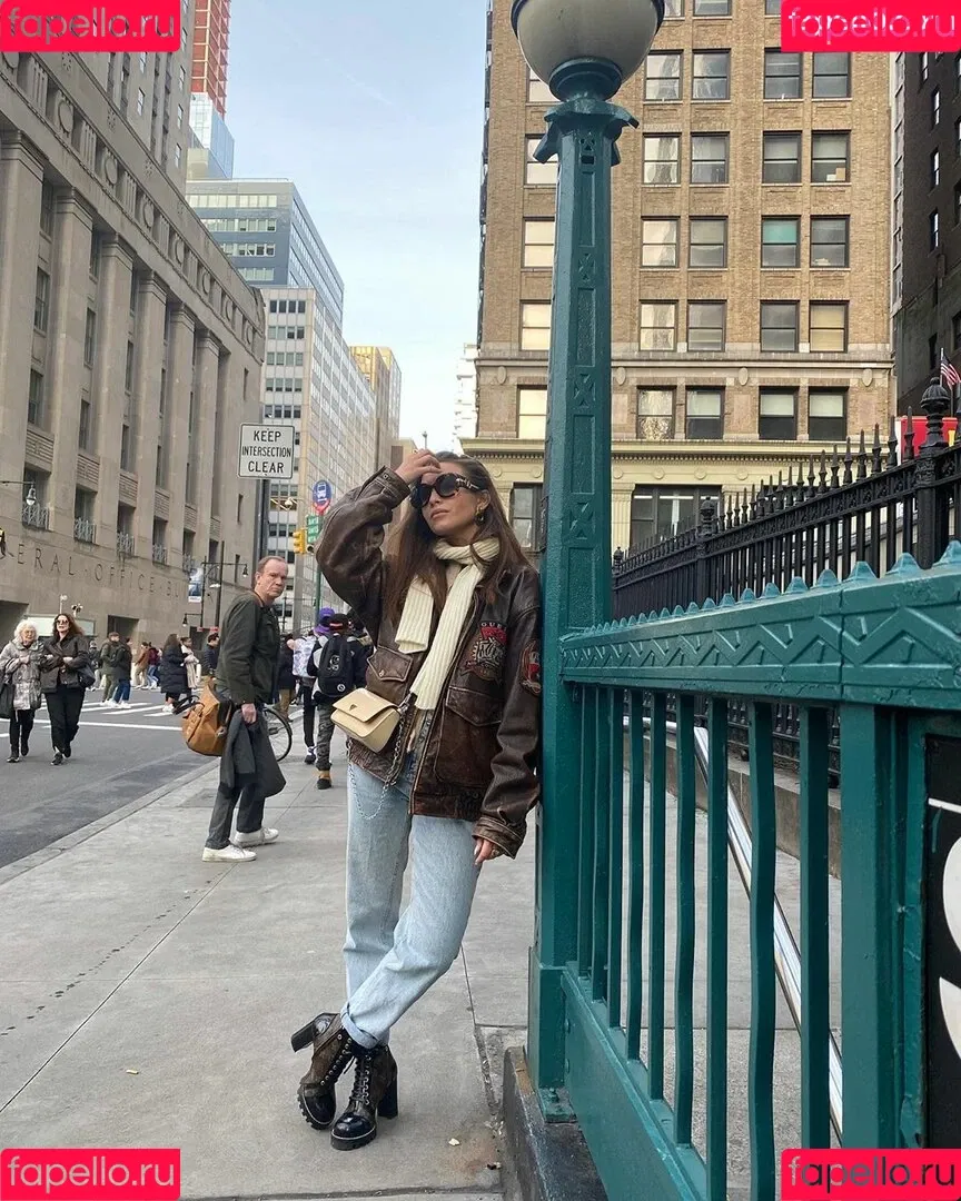 Julia Wieniawa Onlyfans Photo Gallery 