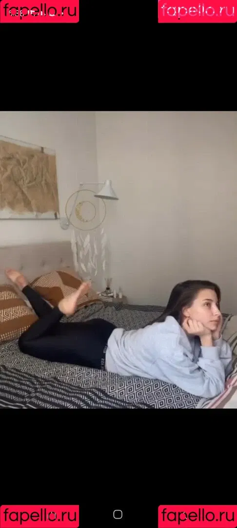 Julia Wieniawa Onlyfans Photo Gallery 
