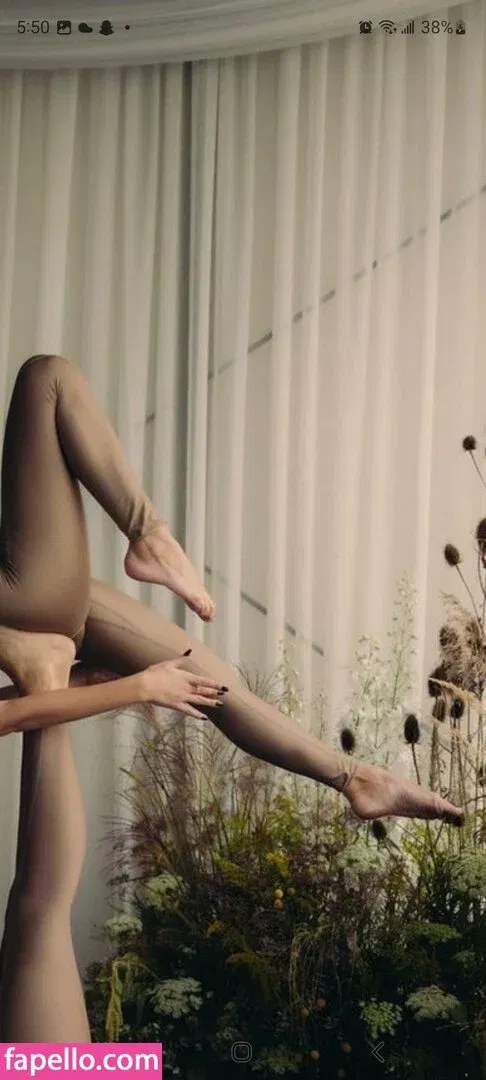 Julia Wieniawa Onlyfans Photo Gallery 