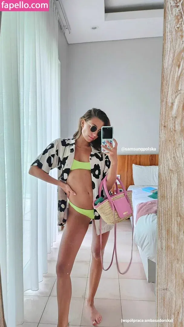 Julia Wieniawa Onlyfans Photo Gallery 