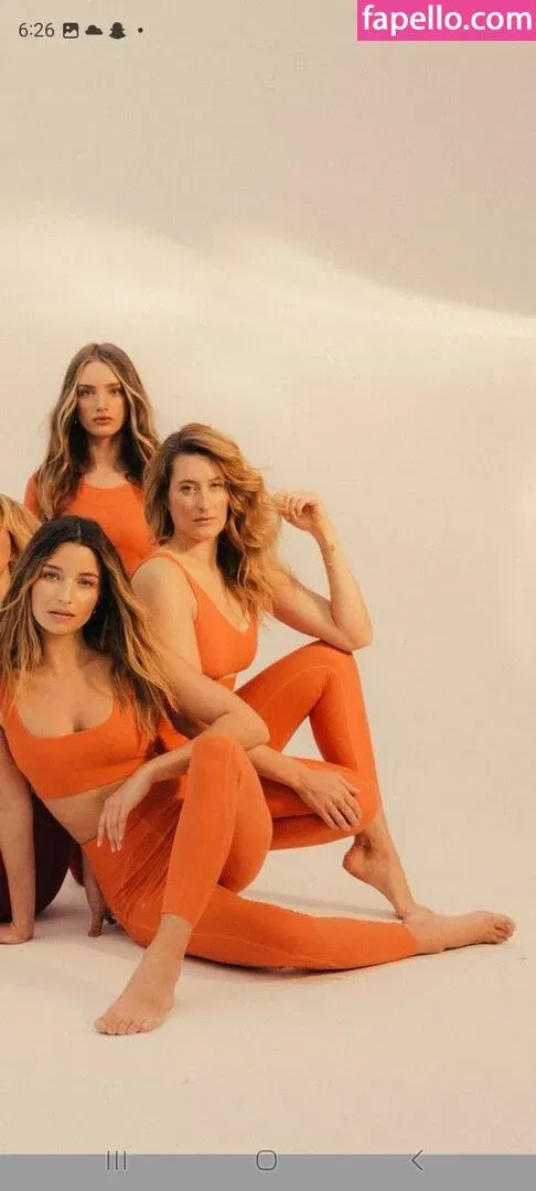 Julia Wieniawa Onlyfans Photo Gallery 