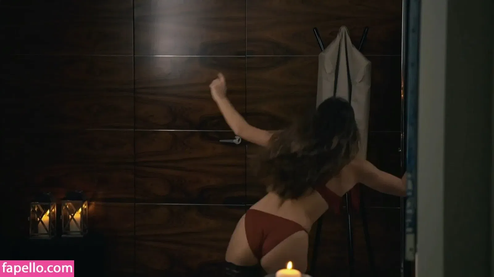 Julia Wieniawa Onlyfans Photo Gallery 