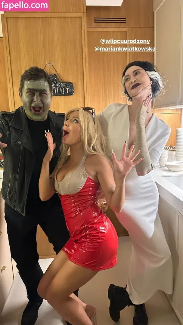 Julia Wieniawa Onlyfans Photo Gallery 