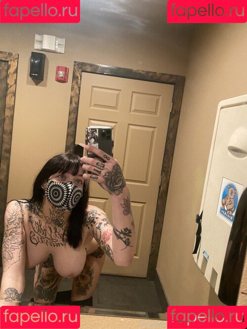 KrispyKremeRose Onlyfans Photo Gallery 