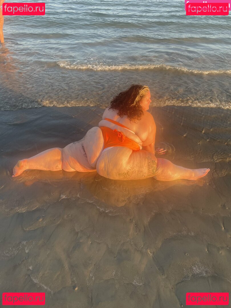 TallGlassofJess Nude Onlyfans Photo 9