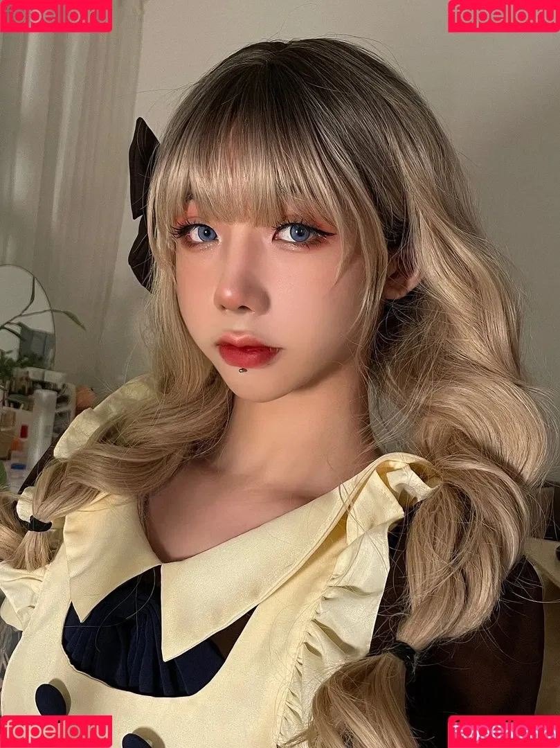 shiliuyelei Onlyfans Photo Gallery 