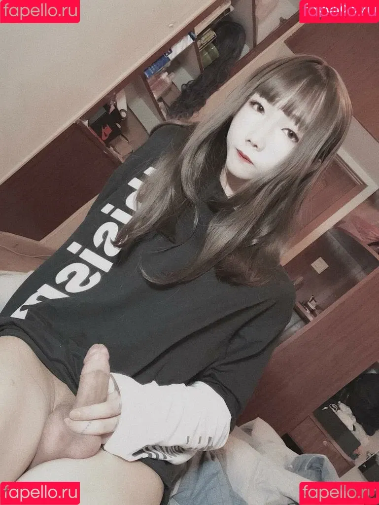 shiliuyelei Onlyfans Photo Gallery 