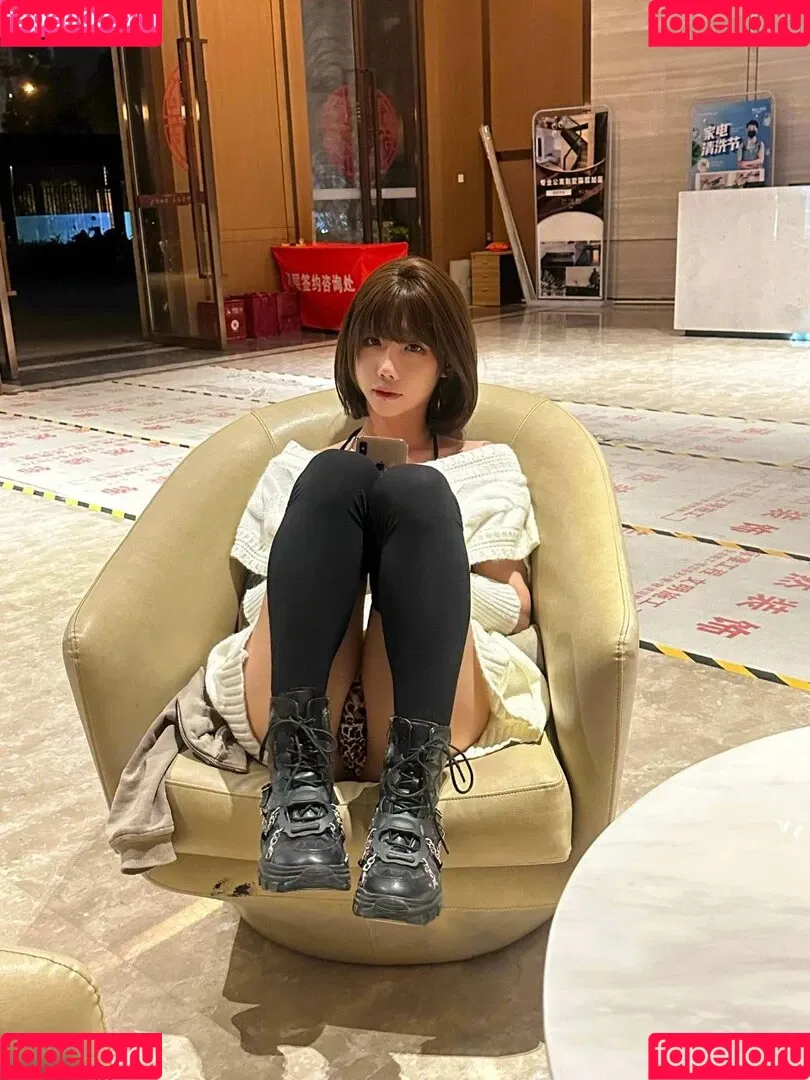 shiliuyelei Onlyfans Photo Gallery 