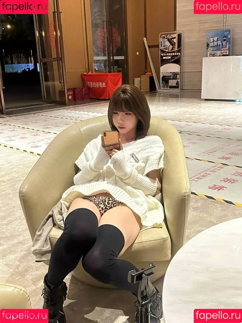 shiliuyelei Onlyfans Photo Gallery 