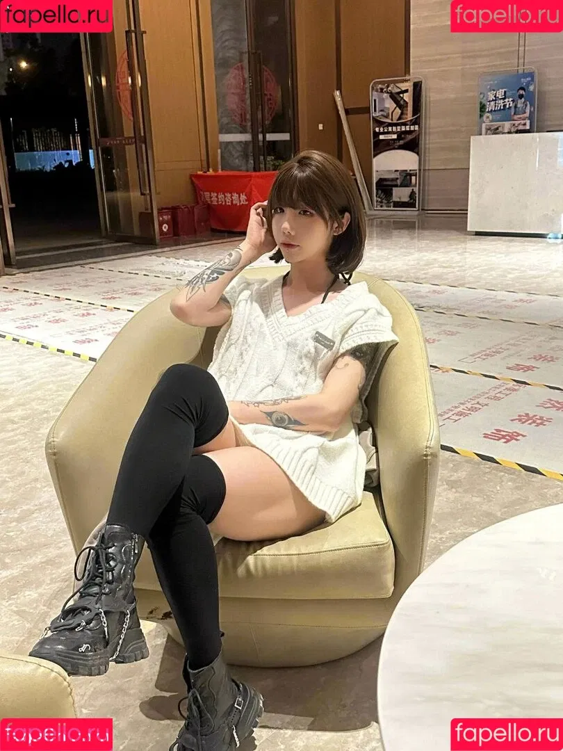 shiliuyelei Onlyfans Photo Gallery 