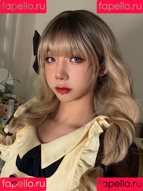 shiliuyelei Onlyfans Photo Gallery 