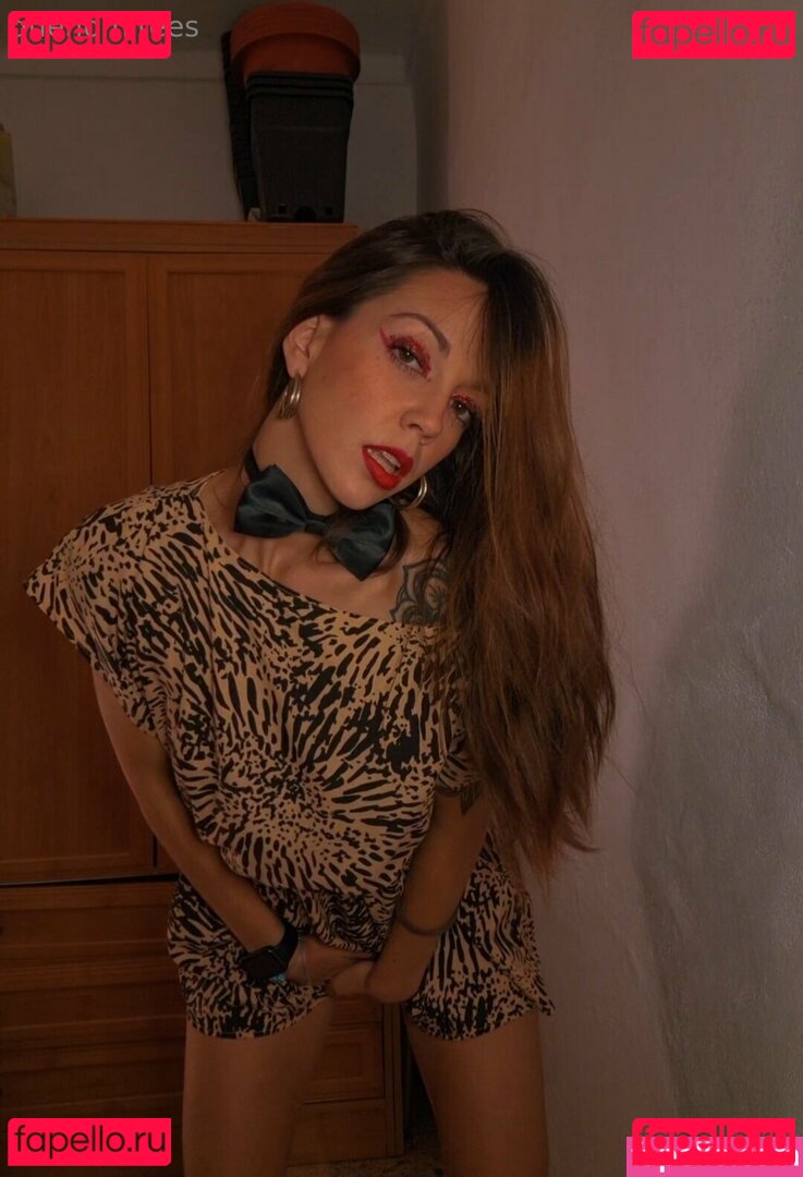 quenomirees Nude Onlyfans Photo 5
