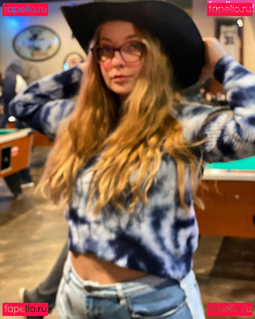 queencourtnizzle Nude Onlyfans Photo 15