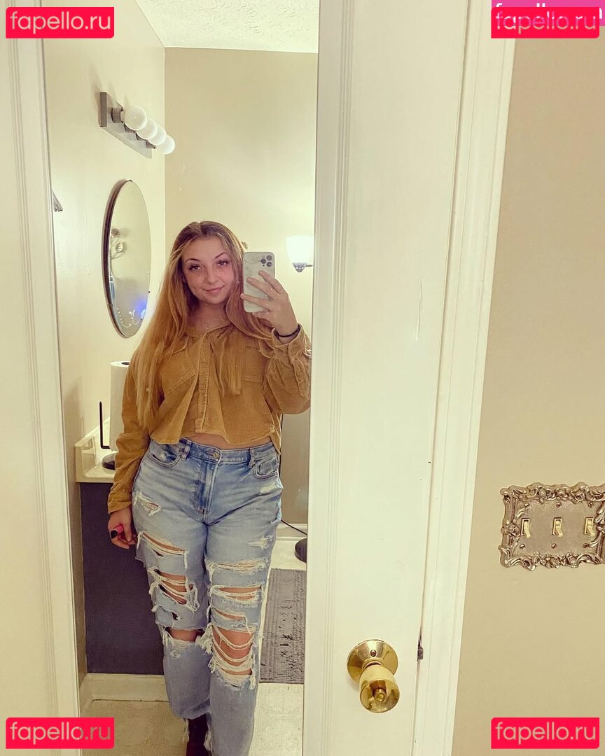 queencourtnizzle Nude Onlyfans Photo 14
