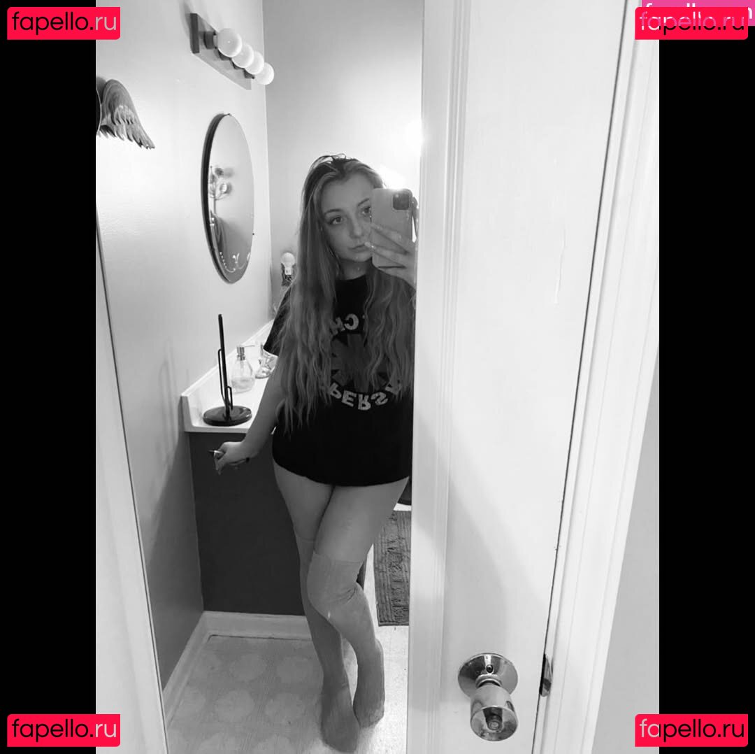 queencourtnizzle Nude Onlyfans Photo 8