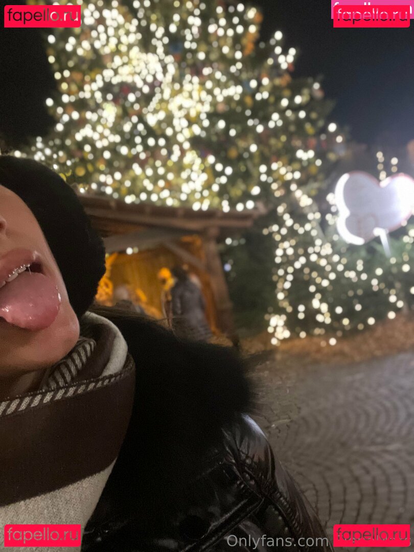 elenamarsofficial Nude Onlyfans Photo 32