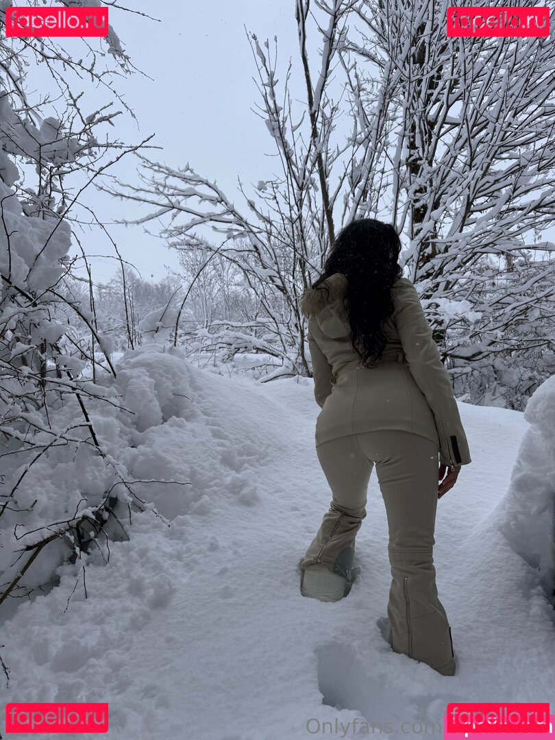 elenamarsofficial Nude Onlyfans Photo 23