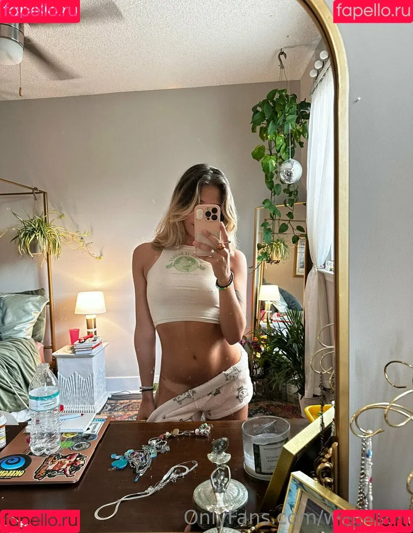 waifusofi Onlyfans Photo Gallery 