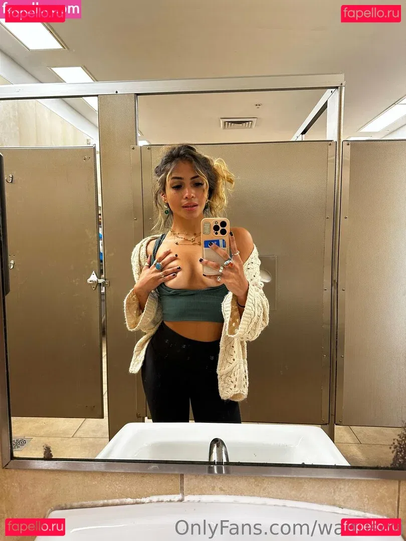 waifusofi Onlyfans Photo Gallery 