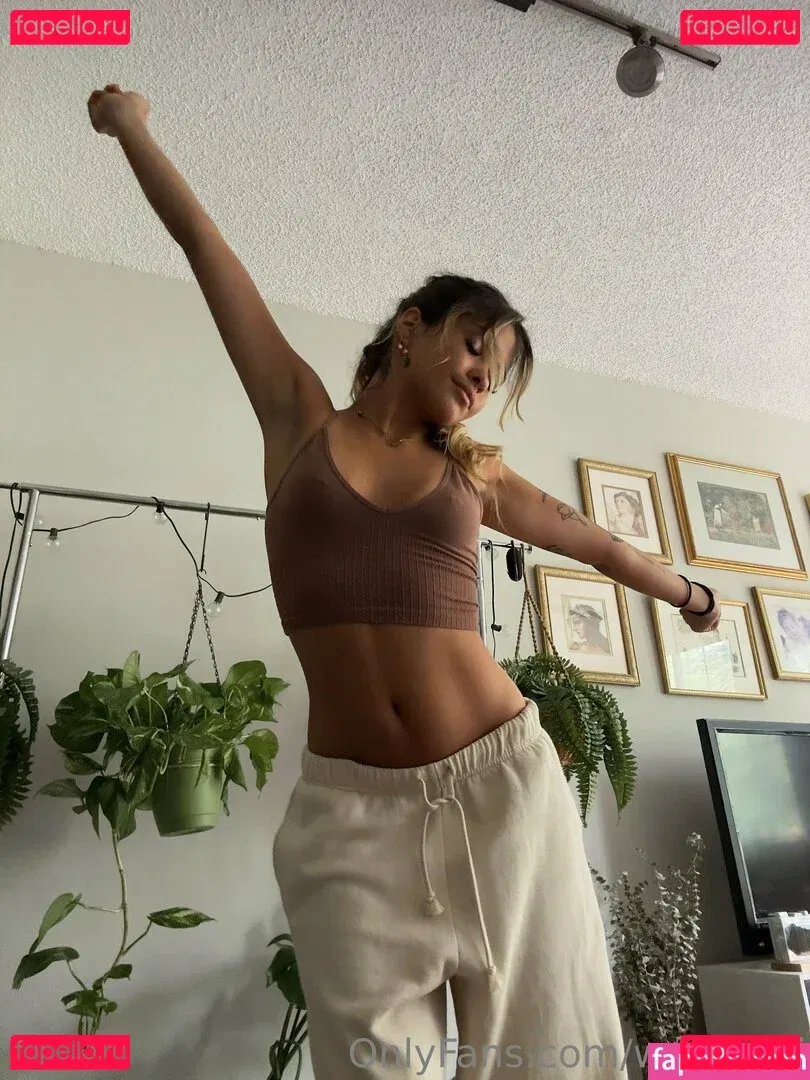 waifusofi Onlyfans Photo Gallery 