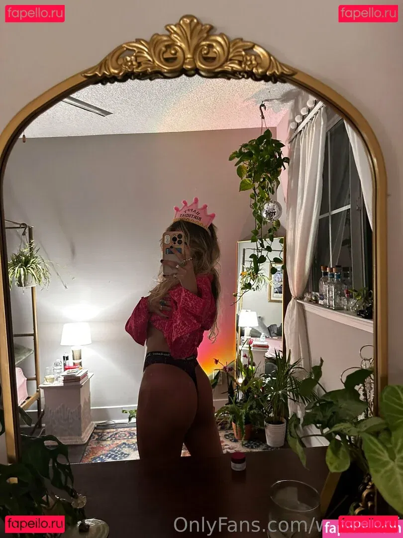 waifusofi Onlyfans Photo Gallery 