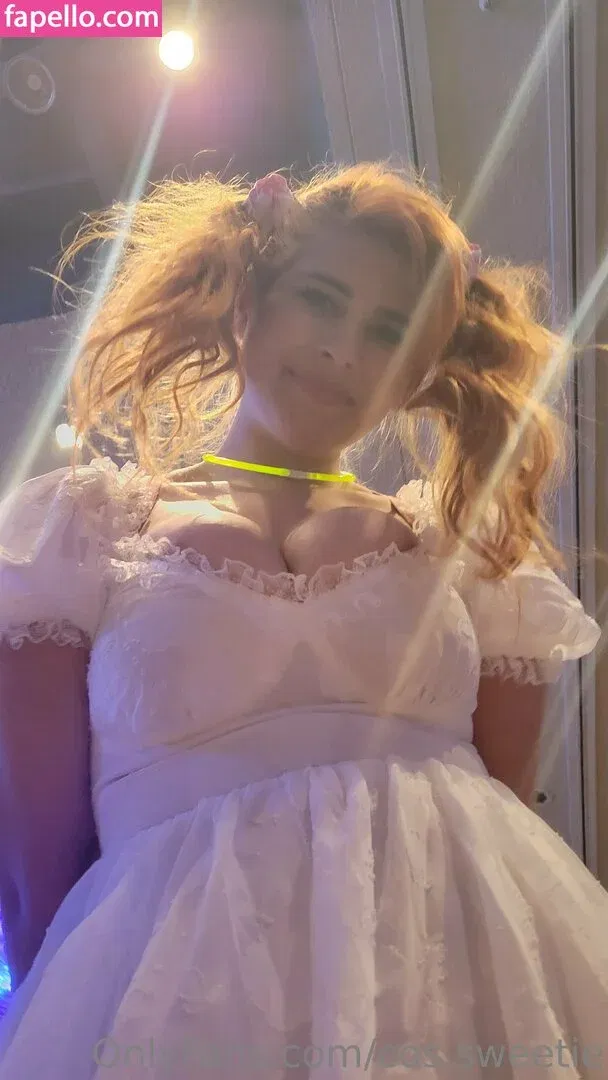 cos.sweetie Onlyfans Photo Gallery 