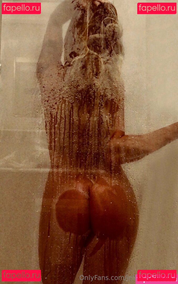 Jellybackwoods Nude Onlyfans Photo 15