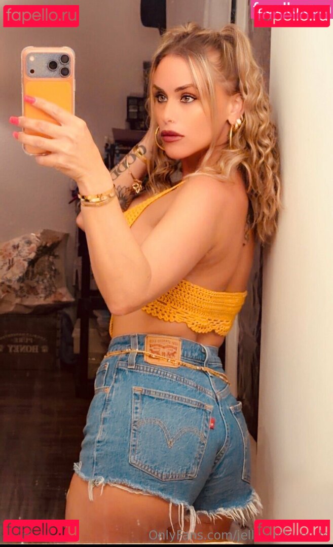 Jellybackwoods Nude Onlyfans Photo 13