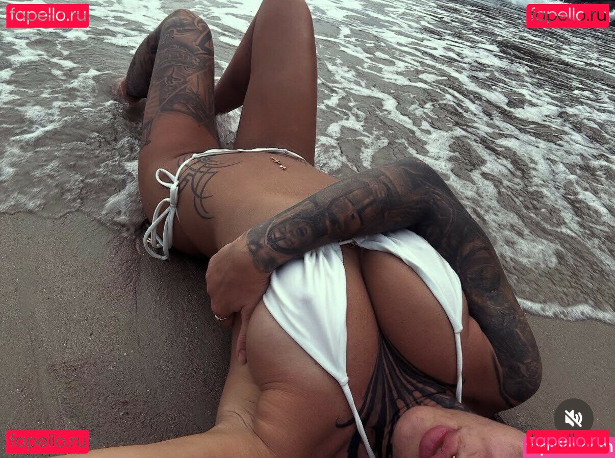 Asteriasavage Nude Onlyfans Photo 4