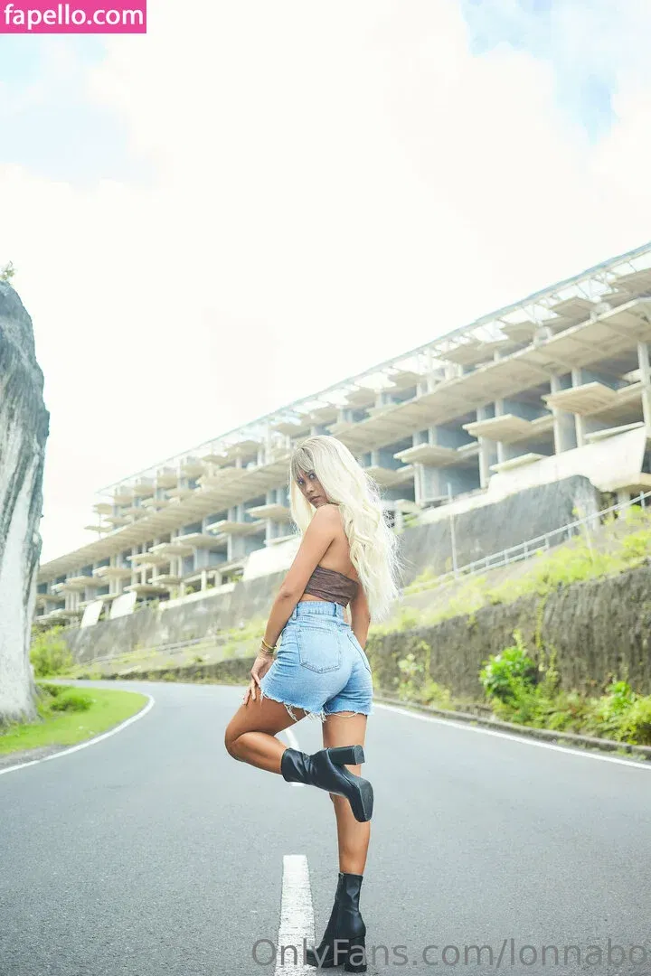 lonnabo Onlyfans Photo Gallery 