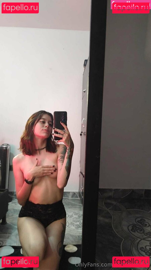 sabrinamiles Nude Onlyfans Photo 4