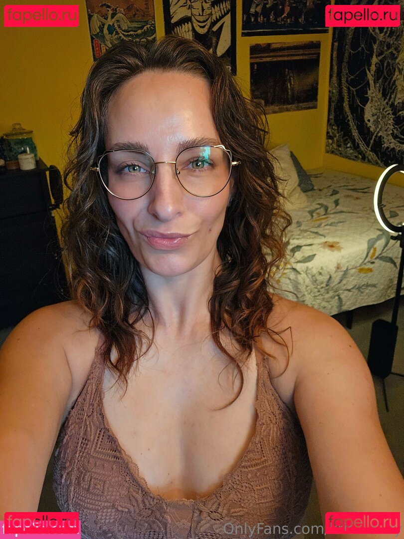 kris.kelley Nude Onlyfans Photo 33