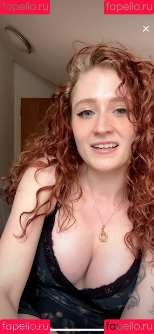 Janet Devlin Onlyfans Photo Gallery 