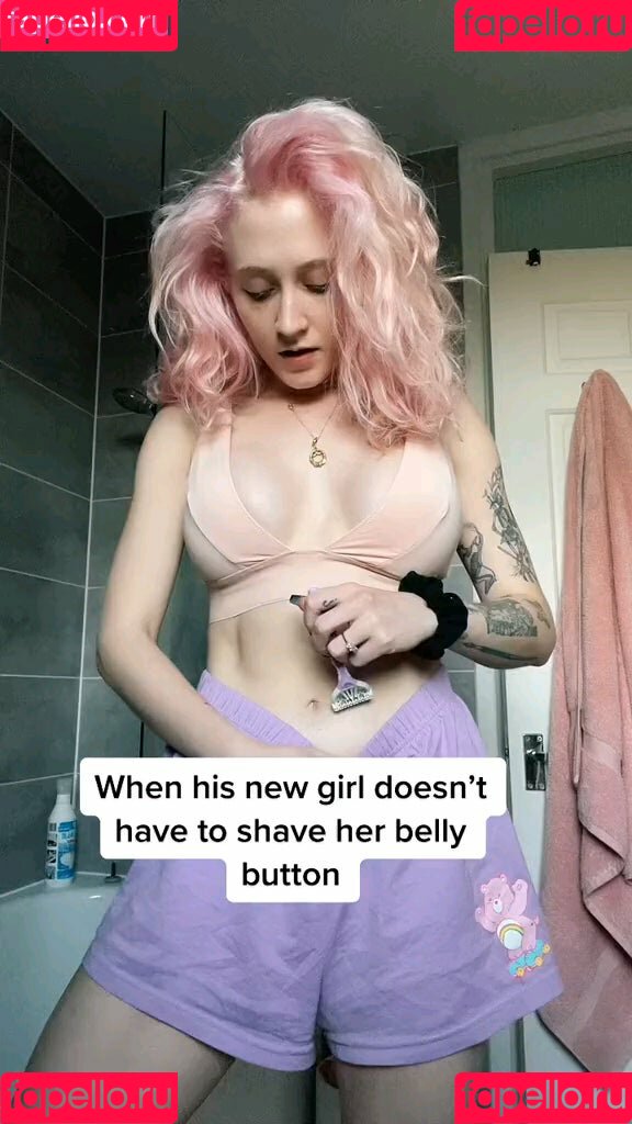 Janet Devlin Onlyfans Photo Gallery 