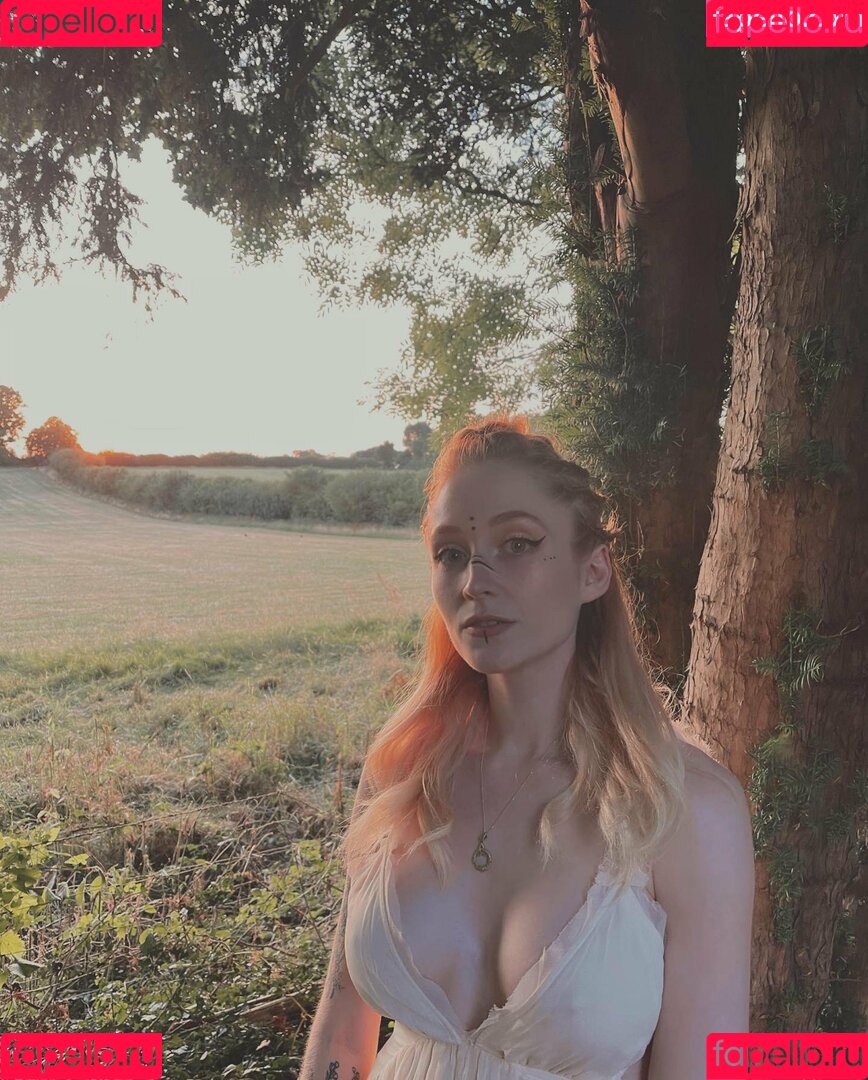 Janet Devlin Onlyfans Photo Gallery 