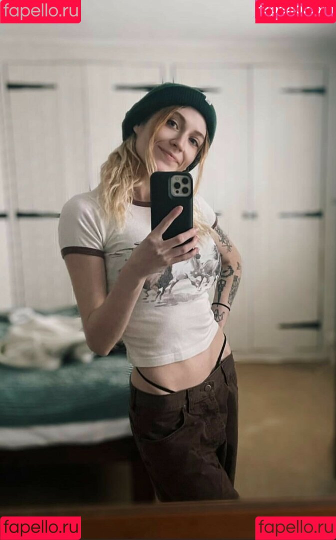 Janet Devlin Onlyfans Photo Gallery 