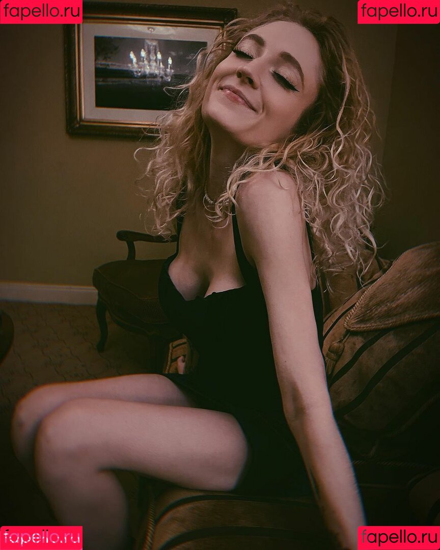 Janet Devlin Onlyfans Photo Gallery 