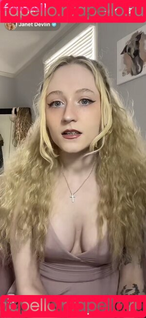 Janet Devlin Onlyfans Photo Gallery 