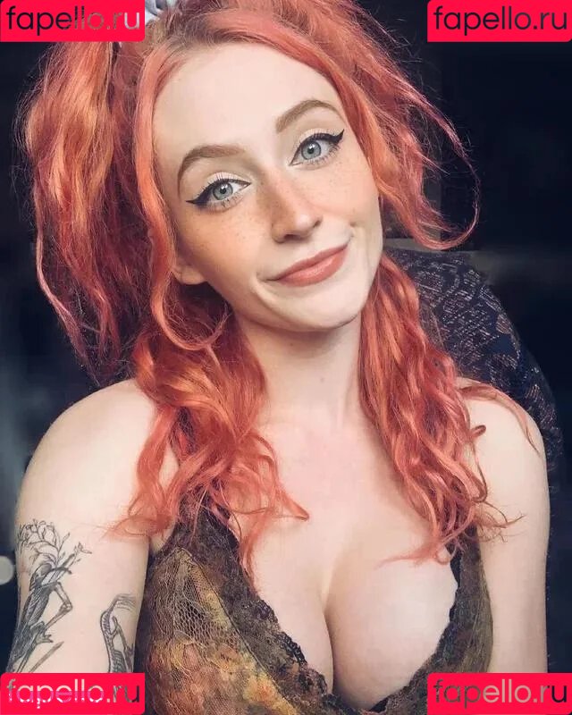 Janet Devlin Onlyfans Photo Gallery 