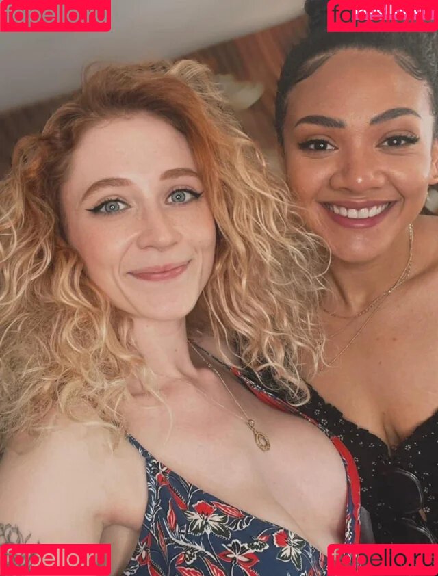 Janet Devlin Onlyfans Photo Gallery 