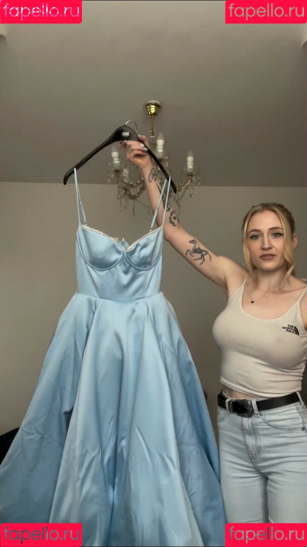 Janet Devlin Onlyfans Photo Gallery 