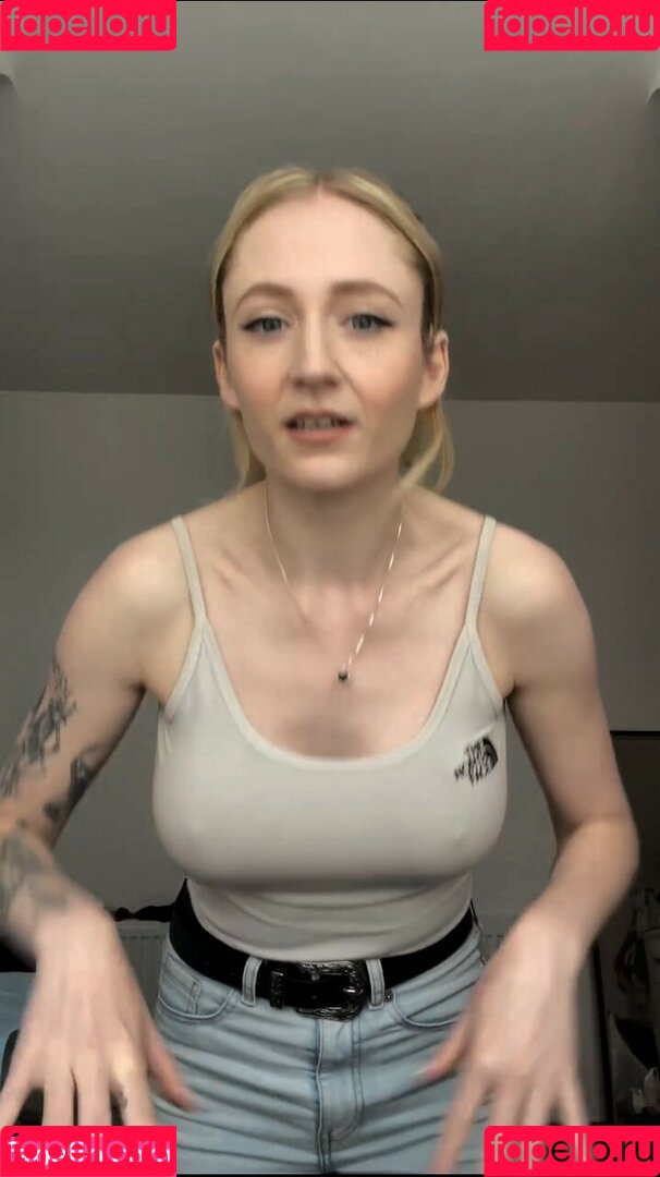 Janet Devlin Onlyfans Photo Gallery 