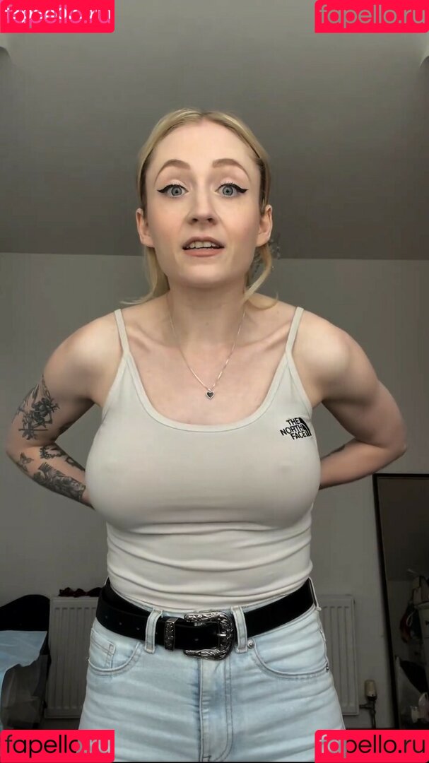 Janet Devlin Onlyfans Photo Gallery 