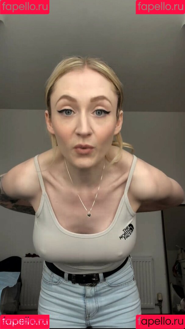 Janet Devlin Onlyfans Photo Gallery 