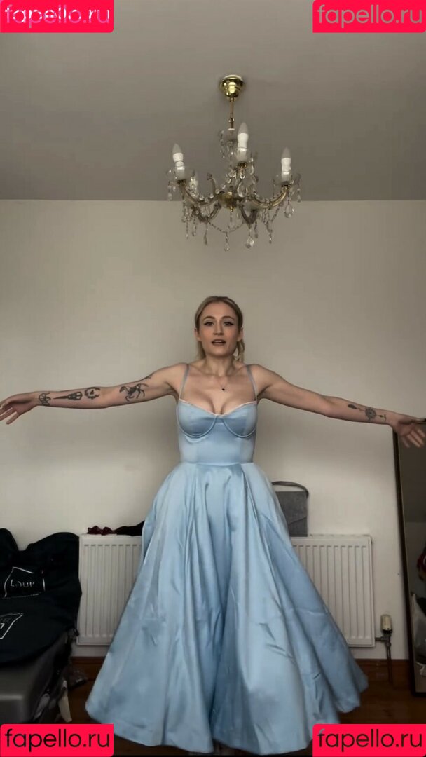 Janet Devlin Onlyfans Photo Gallery 