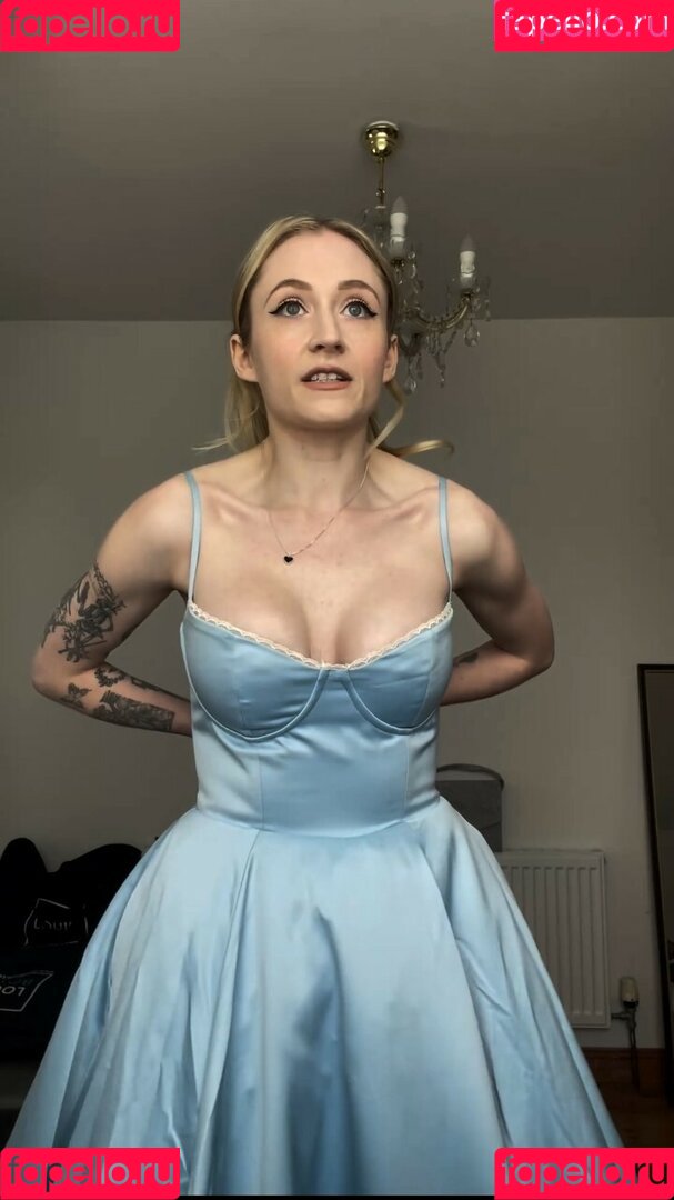 Janet Devlin Onlyfans Photo Gallery 